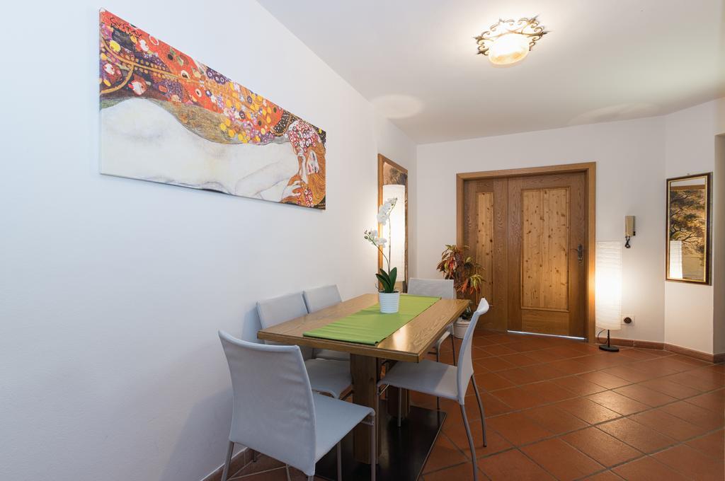 Apartments Markus オルティゼーイ 部屋 写真